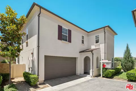 21713 Propello Dr, Santa Clarita, CA 91350