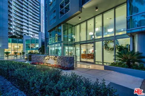 13650 Marina Pointe Dr #606, Marina Del Rey, CA 90292