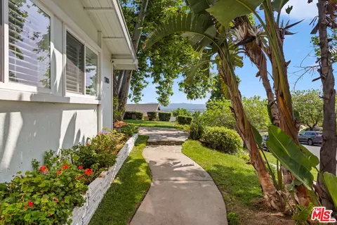 3006 N Keystone St, Burbank, CA 91504