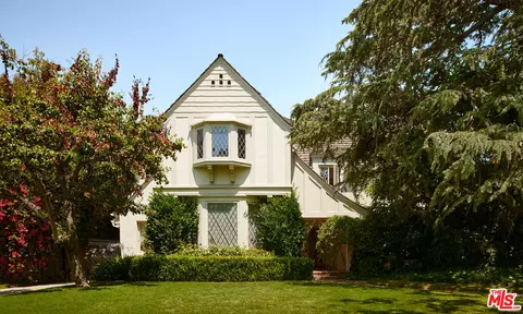 428 N Las Palmas Ave, Los Angeles, CA 90004