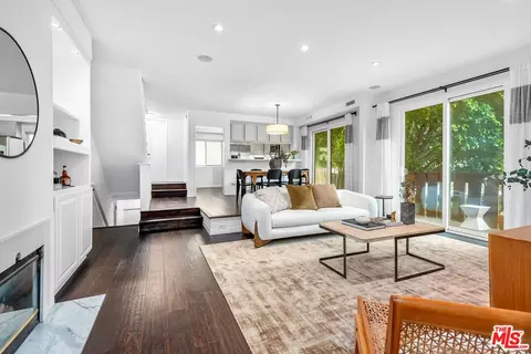 621 N Orlando Ave #1, West Hollywood, CA 90048