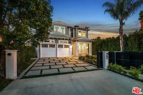 4302 Teesdale Ave, Studio City, CA 91604
