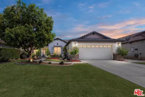 11107 Vista Del Valle Dr, Bakersfield, CA 93311