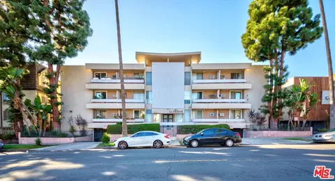 425 S Kenmore Ave #113, Los Angeles, CA 90020