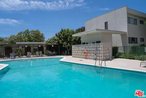 3200 S Sepulveda Blvd #G16, Los Angeles, CA 90034
