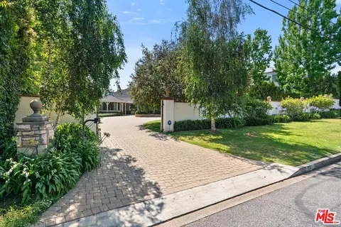 501 N Rockingham Ave, Los Angeles, CA 90049