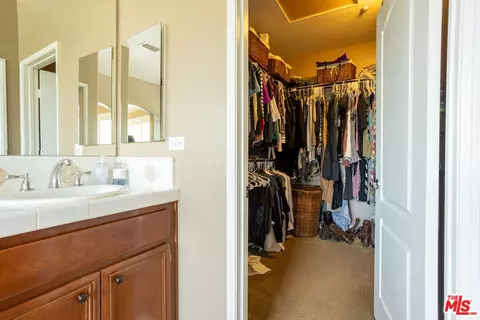 15001 Westgate Dr, Fontana, CA 92336 photo 15