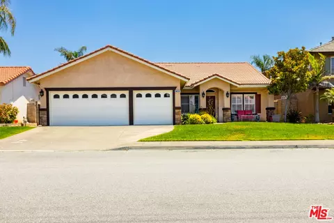 15001 Westgate Dr, Fontana, CA 92336 photo 2