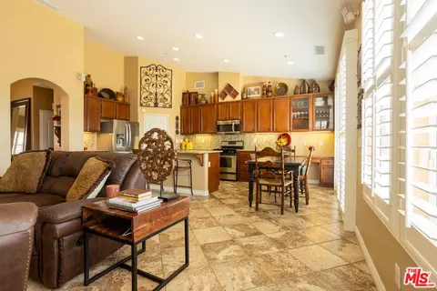 15001 Westgate Dr, Fontana, CA 92336 photo 7