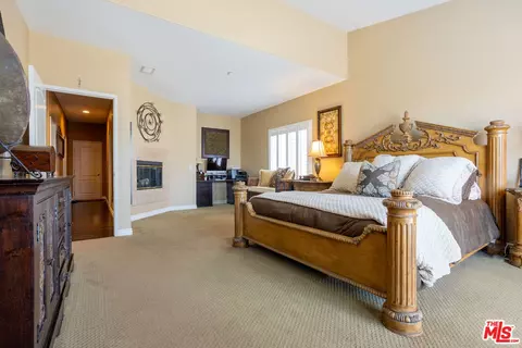 15001 Westgate Dr, Fontana, CA 92336 photo 11