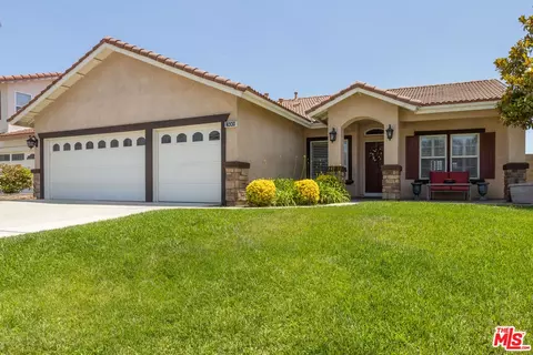 15001 Westgate Dr, Fontana, CA 92336