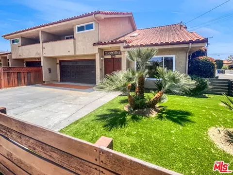 2300 Voorhees Ave, Redondo Beach, CA 90278