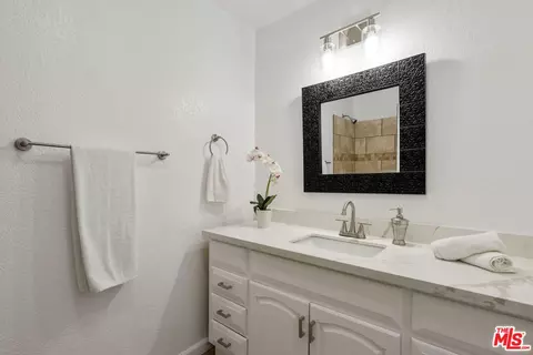 17128 Upland Ave, Fontana, CA 92335 photo 31