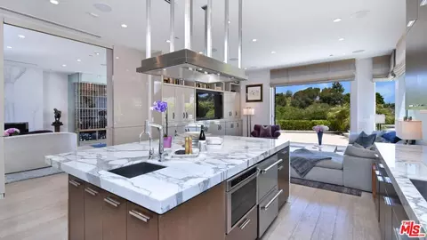 3355 Wrightview Pl, Studio City, CA 91604 photo 11