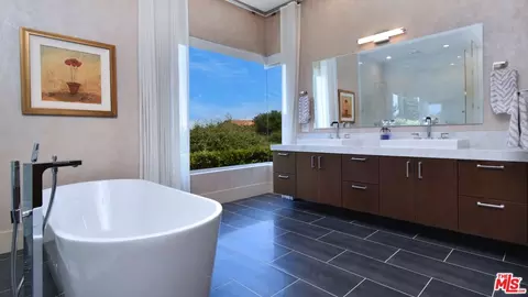 3355 Wrightview Pl, Studio City, CA 91604 photo 22