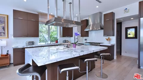 3355 Wrightview Pl, Studio City, CA 91604 photo 12