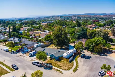 1427 Sorrel St, Simi Valley, CA 93065 photo 22