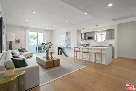 1553 Armacost Ave #PH1, Los Angeles, CA 90025