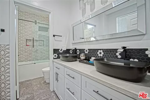 1490 Rose Arbor Ln, Simi Valley, CA 93065 photo 25