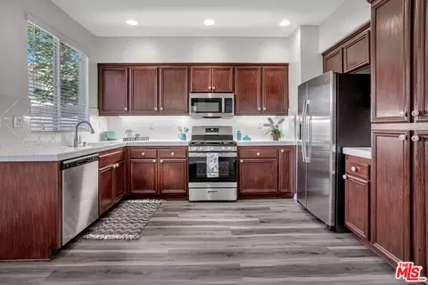 1758 Watercrest Way, Simi Valley, CA 93065