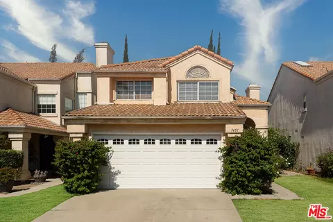 7451 Bellingham Ave, North Hollywood, CA 91605