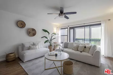 7742 Redlands St #H3032, Playa Del Rey, CA 90293