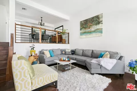 12821 Moorpark St #6, Studio City, CA 91604