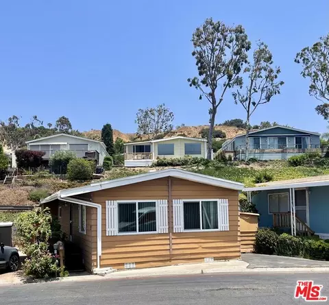 5 Copra Ln, Pacific Palisades, CA 90272