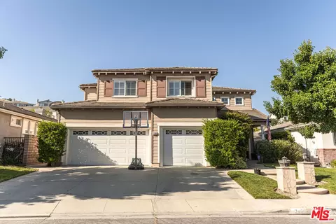3468 Green Pine Pl, Simi Valley, CA 93065 photo 2