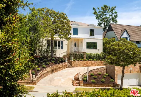 510 Warner Ave, Los Angeles, CA 90024