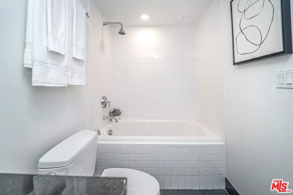  416 S Spring St #306, Los Angeles, CA 90013 photo 21