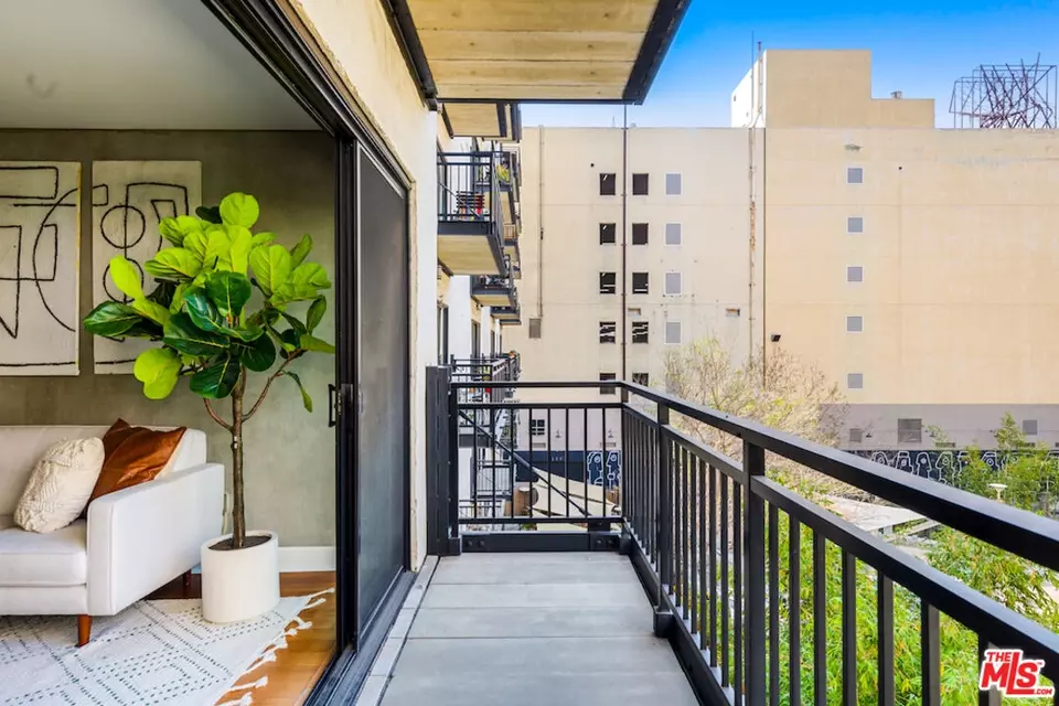  416 S Spring St #306, Los Angeles, CA 90013 photo 19