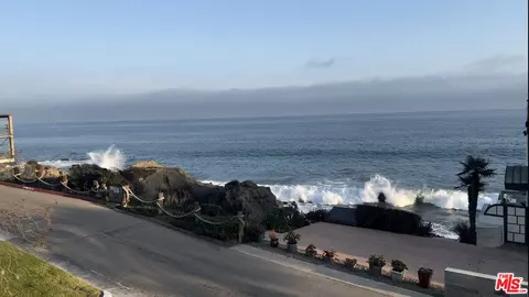 31627 Sea Level Dr, Malibu, CA 90265