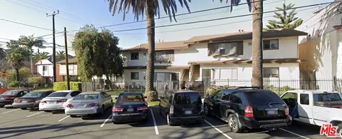 611 W 5th St, Long Beach, CA 90802