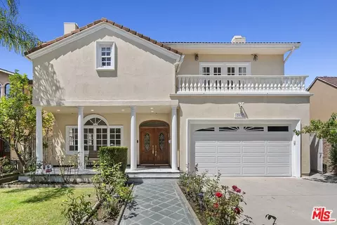 2017 Parnell Ave, Los Angeles, CA 90025