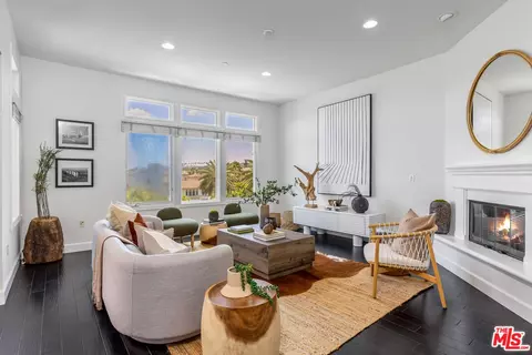 5721 S Crescent Park #410, Playa Vista, CA 90094