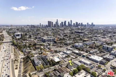 425 N Lake St, Los Angeles, CA 90026