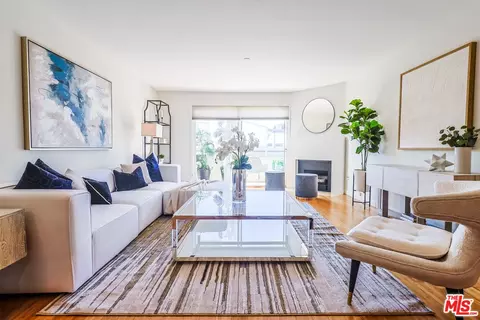 10960 Ashton Ave #308, Los Angeles, CA 90024