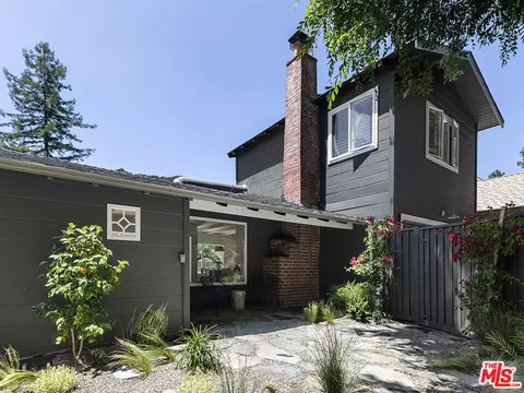 8148 Cornett Dr, Los Angeles, CA 90046
