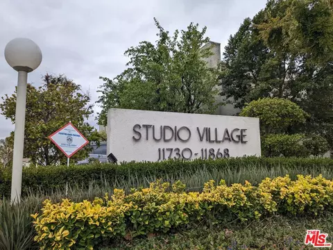 11750 Moorpark St #E, Studio City, CA 91604