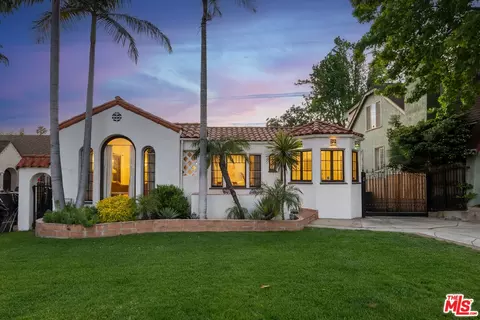 1125 N Cedar St, Glendale, CA 91207
