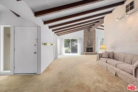 3457 Glorietta Pl, Sherman Oaks, CA 91423
