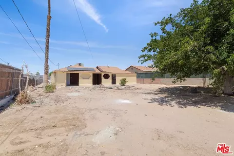 25497 Eaton St, Barstow, CA 92311 photo 35