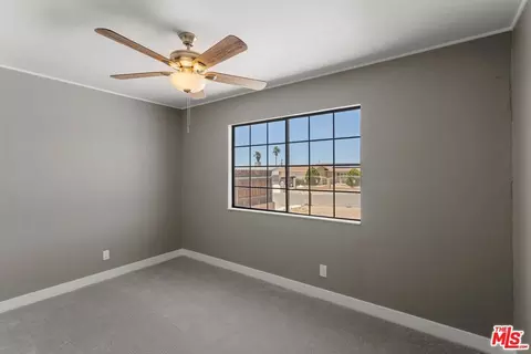 25497 Eaton St, Barstow, CA 92311 photo 23