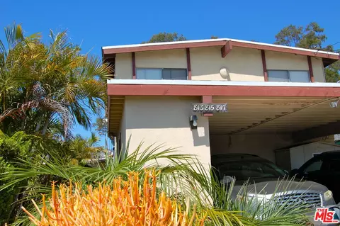 813 N Gaffey Pl, San Pedro, CA 90731