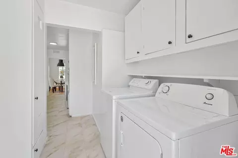 1025 E Walnut Ave, Orange, CA 92867 photo 12