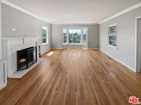 650 Corwin Ave, Glendale, CA 91206 photo 7