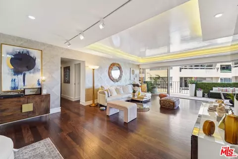 10450 Wilshire Blvd #6B, Los Angeles, CA 90024