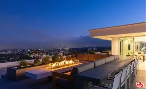 1100 Alta Loma Rd #502, West Hollywood, CA 90069