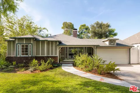 12145 Blix St, Valley Village, CA 91607